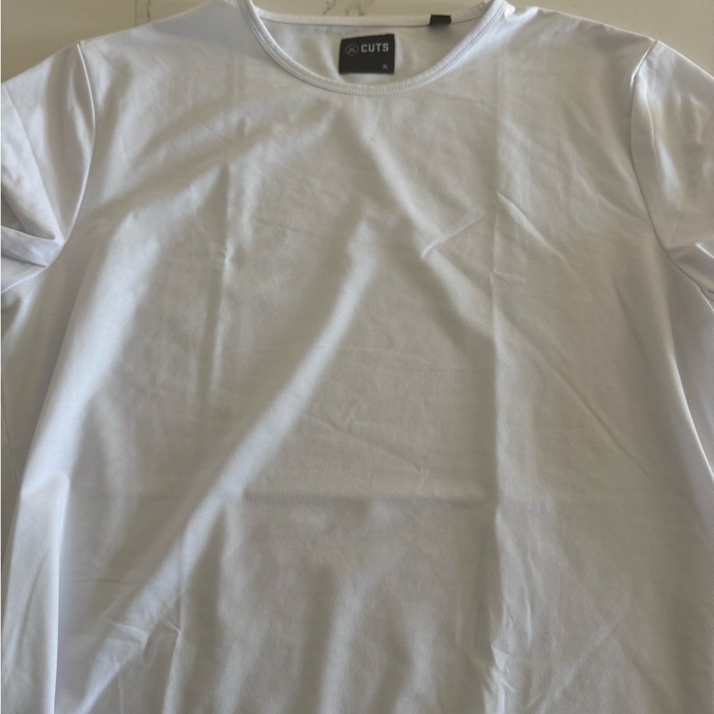 Cuts Clothing White Short Sleeve Tee